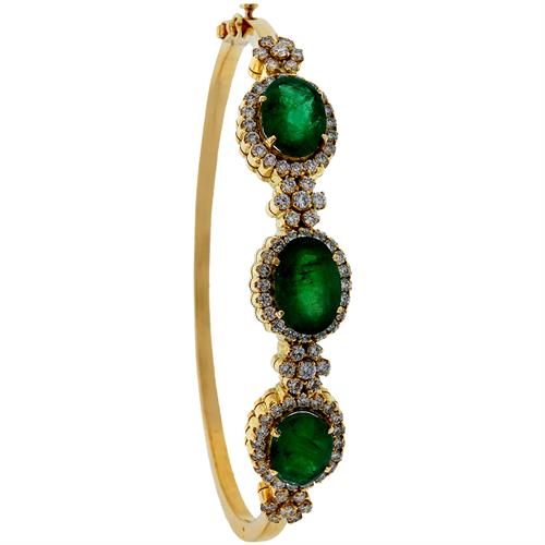 Image Of 18 Karat Gold Diamond Desirable Emerald Bangle Bracelet 