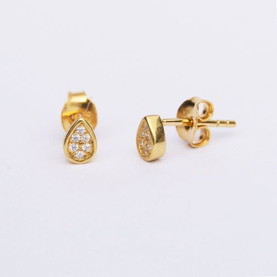 Image Of 18 Karat Gold Diamond earing
