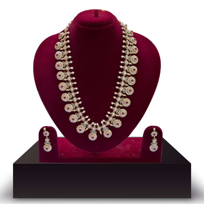 Image Of Alluring Gold And Diamond Neckwear Set