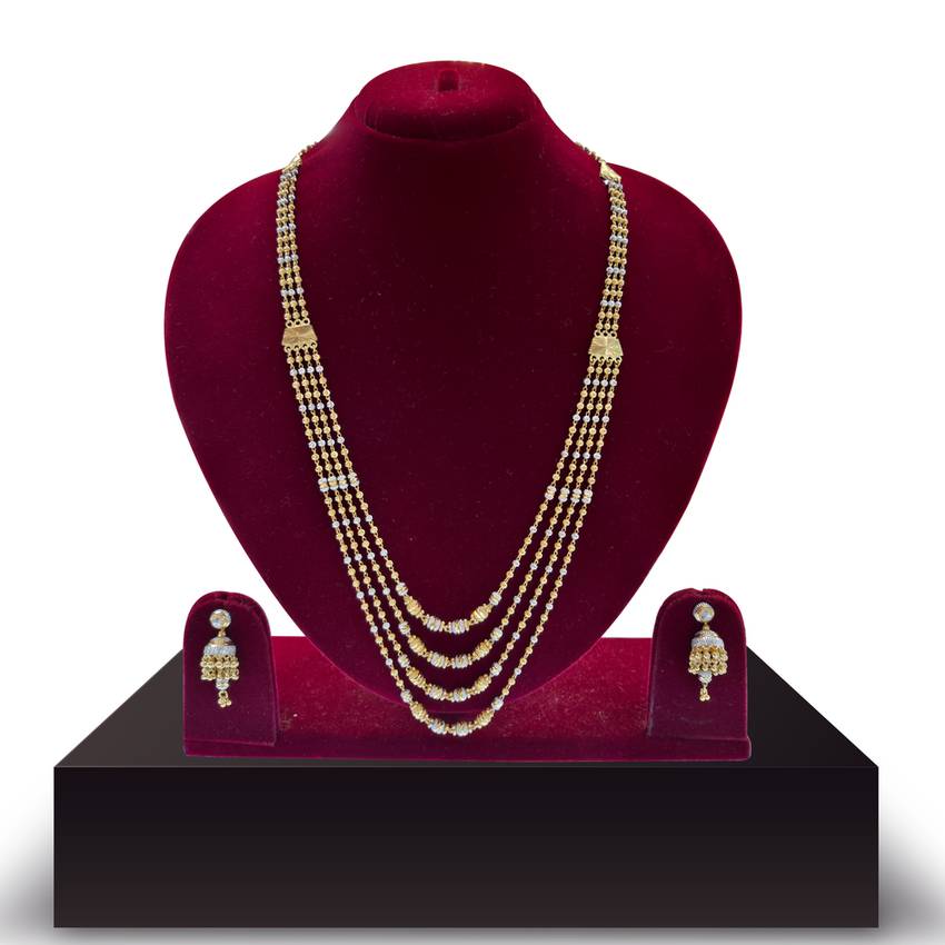 Image Of Alluring pearl And Diamond Neckwear Set