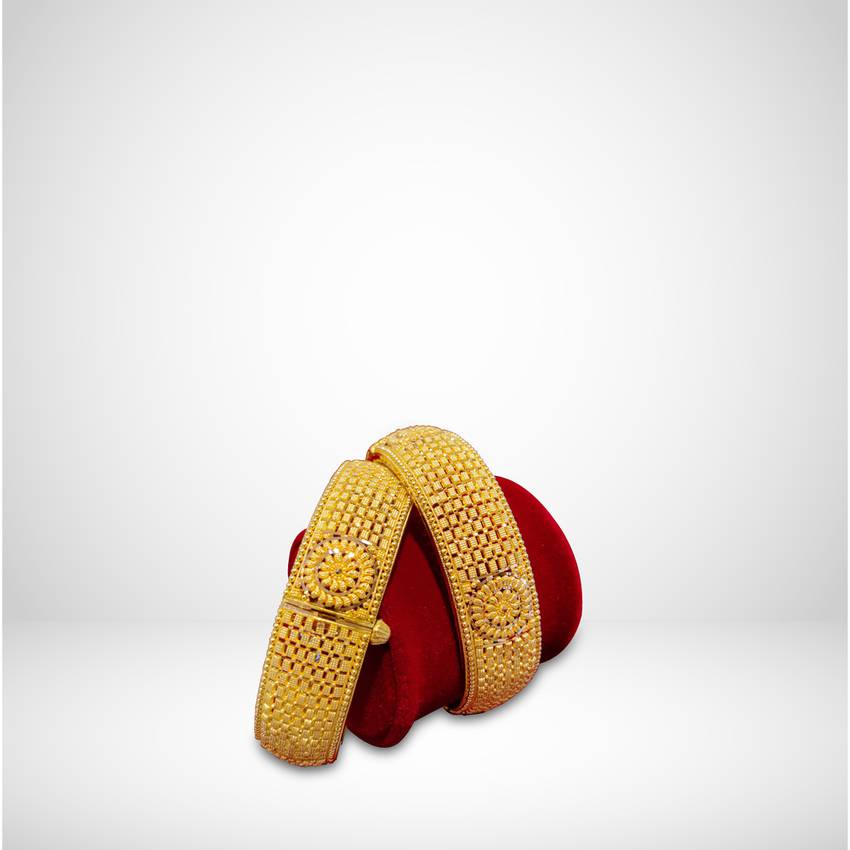 Image Of Traditional Gold Tube Bangle Set 