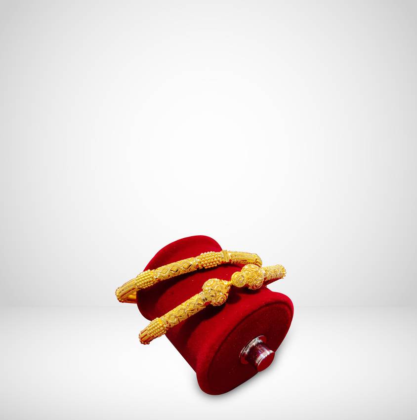 Image Of Versatile Ornate Gold Bangle