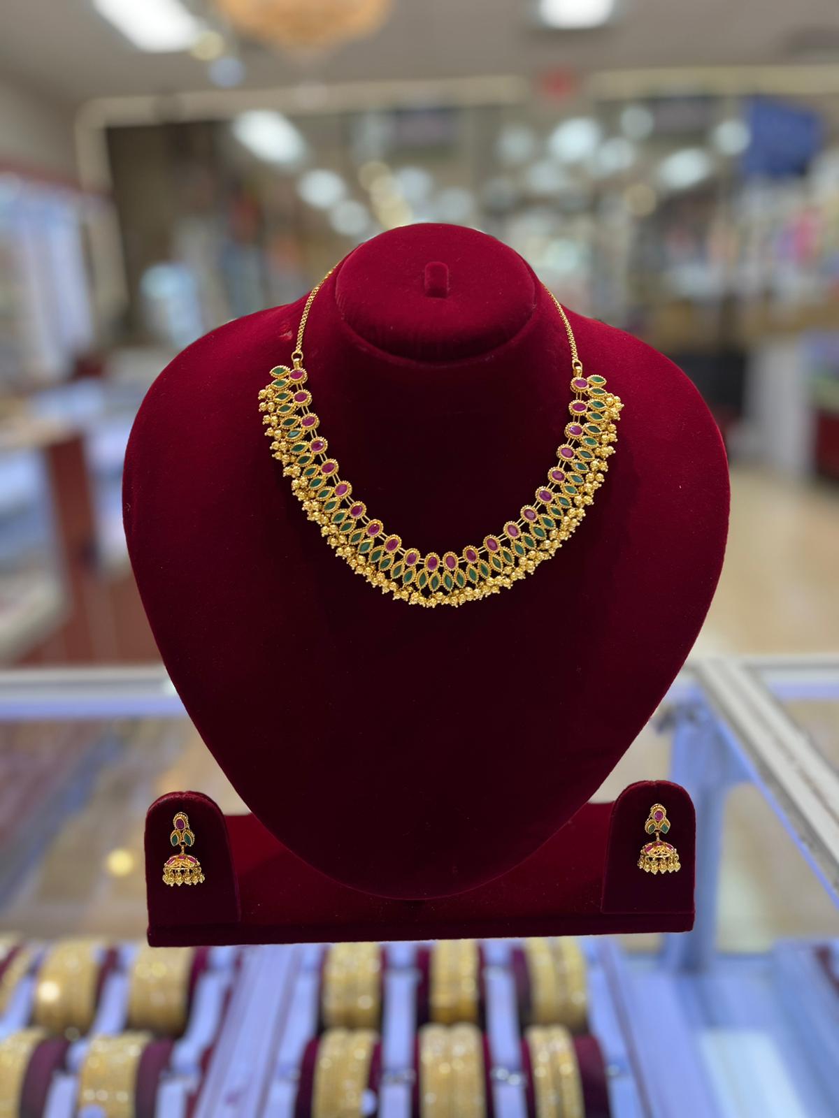 Image Of Mridula Emerald And Ruby Necklace