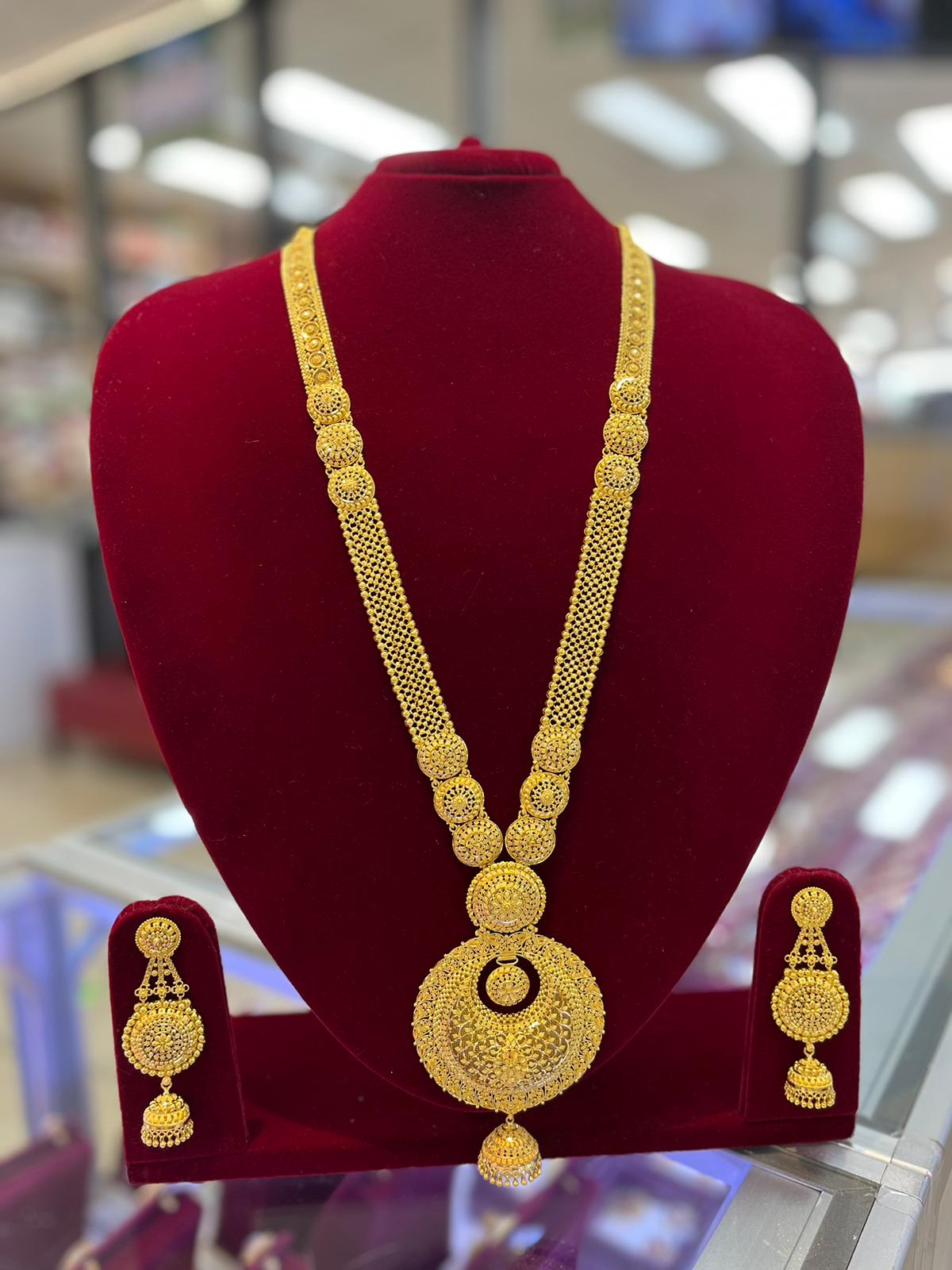 Image Of Magnificent Decadent Gold Necklace Se