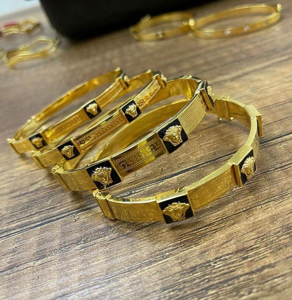 Image Of 22k Gold Bracelet