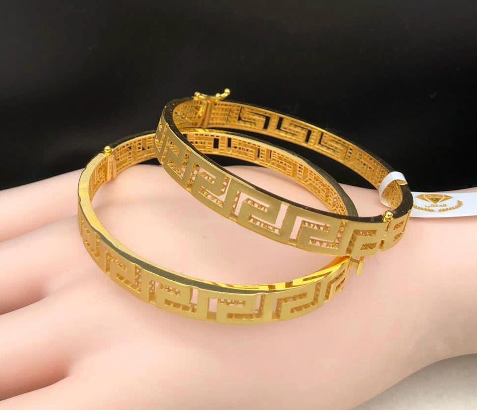 Image Of 22k Gold Bracelet