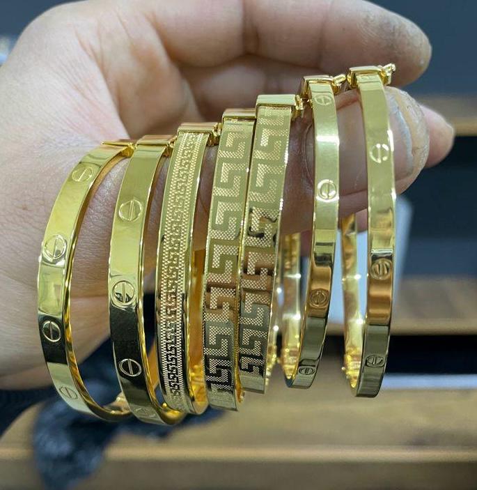 Image Of 22k Gold Bracelet