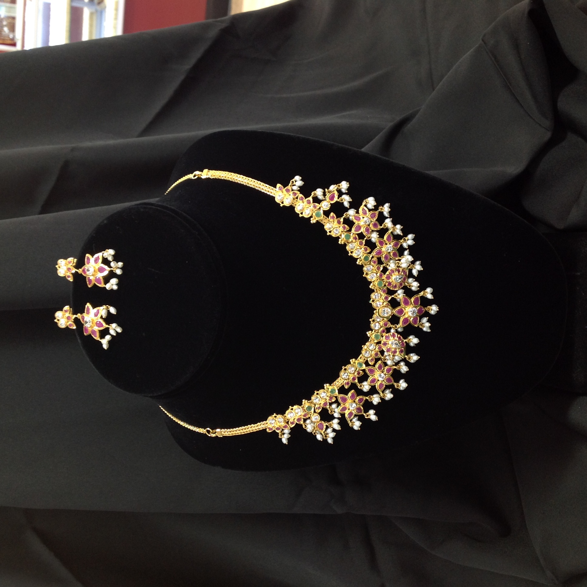 Image Of Radiant Gold Necklace